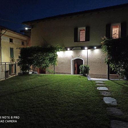 Апартаменти Casa Olmi Dependance Castiglione d'Intelvi Екстер'єр фото