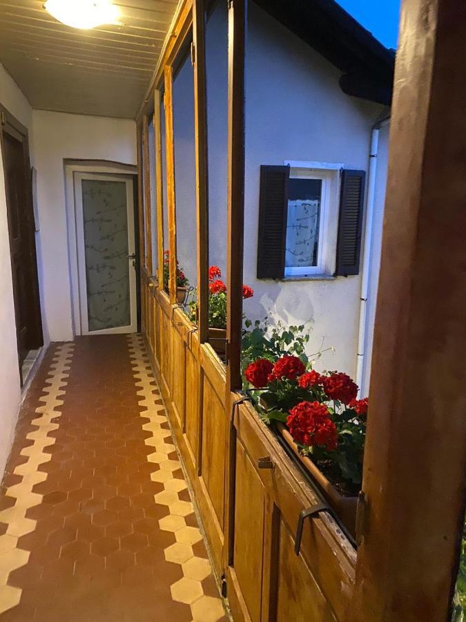 Апартаменти Casa Olmi Dependance Castiglione d'Intelvi Екстер'єр фото